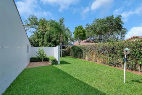 Casa en venta en Pinecrest, Florida, 4 dormitorios, 319.96 m2 № 1857142 - foto 28