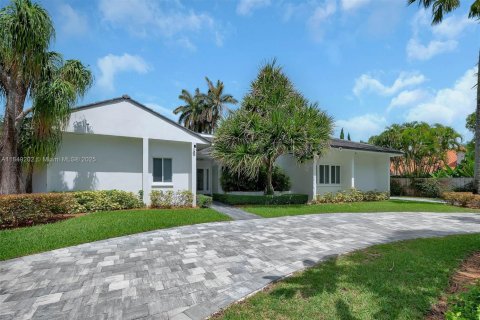 Casa en venta en Pinecrest, Florida, 4 dormitorios, 319.96 m2 № 1857142 - foto 2