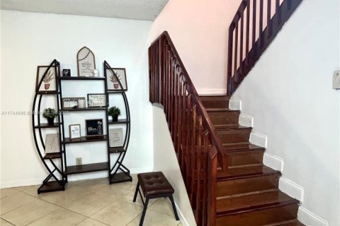Townhouse in Deerfield Beach, Florida 2 bedrooms, 114.83 sq.m. № 1814561 - photo 7
