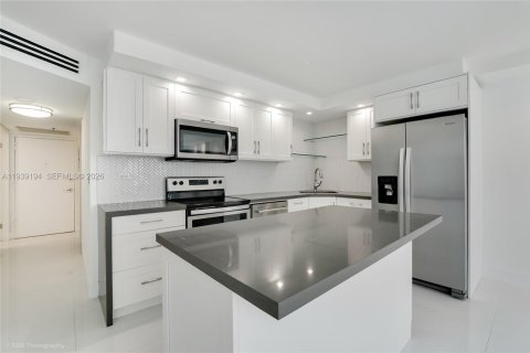 Condo à Miami Beach, Floride, 1 chambre  № 1996816