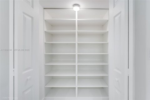 Copropriété à louer à Miami Beach, Floride: 1 chambre, 104.52 m2 № 1996816 - photo 12