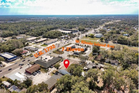 Commercial property in Orange City, Florida № 1525691 - photo 2