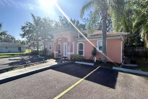 Propiedad comercial en venta en Saint Petersburg, Florida, 148.64 m2 № 1685056 - foto 2