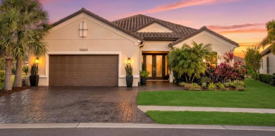 Casa en Palmetto, Florida 3 dormitorios, 274.43 m2 № 2151711
