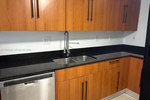 Apartamento en alquiler en Hollywood, Florida, 1 dormitorio, 82.03 m2 № 2081297 - foto 12
