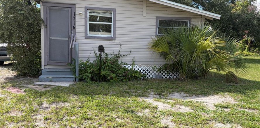 Villa ou maison à Saint Petersburg, Floride 2 chambres, 91.04 m2 № 2389393