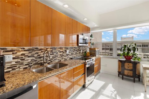 Купить кондоминиум в Авентура, Флорида 2 спальни, 145.39м2, № 1989113 - фото 2