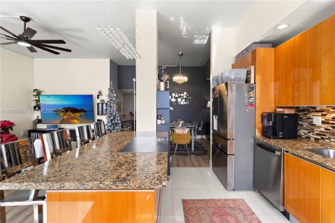 Купить кондоминиум в Авентура, Флорида 2 спальни, 145.39м2, № 1989113 - фото 3