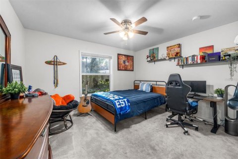 Casa en venta en Gainesville, Florida, 4 dormitorios, 278.43 m2 № 2131498 - foto 18