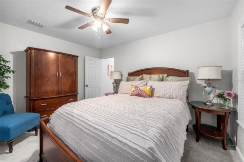 Casa en venta en Gainesville, Florida, 4 dormitorios, 278.43 m2 № 2131498 - foto 21