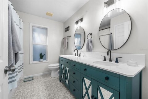Casa en venta en Gainesville, Florida, 4 dormitorios, 278.43 m2 № 2131498 - foto 20