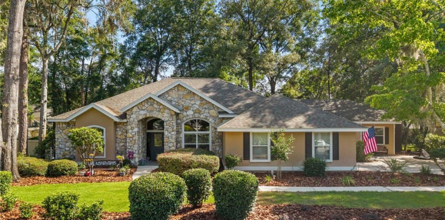 Casa en Gainesville, Florida 4 dormitorios, 278.43 m2 № 2131498