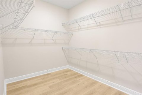 Купить виллу или дом в Лейквуд Ранч, Флорида 6 комнат, 215.35м2, № 1851521 - фото 14