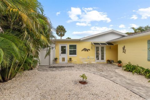 Casa en venta en Saint Petersburg, Florida, 2 dormitorios, 84.36 m2 № 1905895 - foto 8