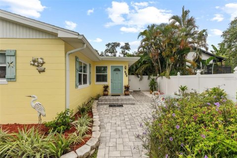 Casa en venta en Saint Petersburg, Florida, 2 dormitorios, 84.36 m2 № 1905895 - foto 6