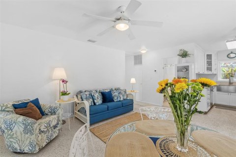 Casa en venta en Saint Petersburg, Florida, 2 dormitorios, 84.36 m2 № 1905895 - foto 22