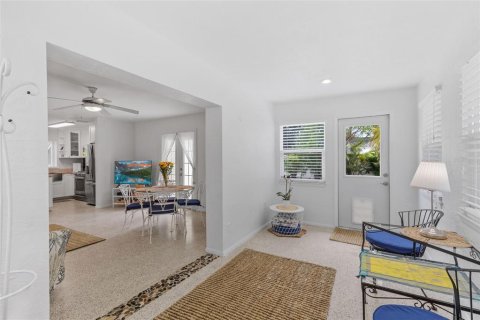 Casa en venta en Saint Petersburg, Florida, 2 dormitorios, 84.36 m2 № 1905895 - foto 12