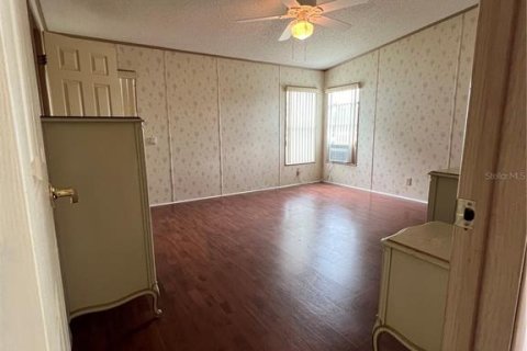 Снять в аренду квартиру в Ларго, Флорида 9 комнат, 140.19м2, № 1371043 - фото 6
