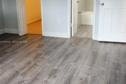 Condominio en alquiler en Margate, Florida, 2 dormitorios, 92.9 m2 № 2031919 - foto 6