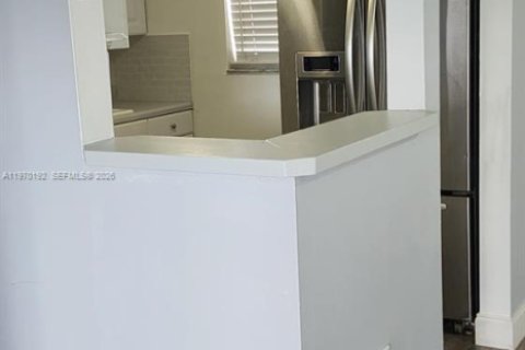 Condominio en alquiler en Margate, Florida, 2 dormitorios, 92.9 m2 № 2031919 - foto 13