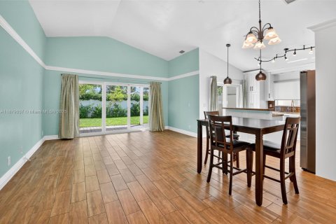 Casa en venta en Boca Raton, Florida, 3 dormitorios, 129.04 m2 № 1922293 - foto 3