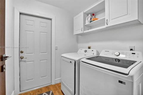 Casa en venta en Boca Raton, Florida, 3 dormitorios, 129.04 m2 № 1922293 - foto 14