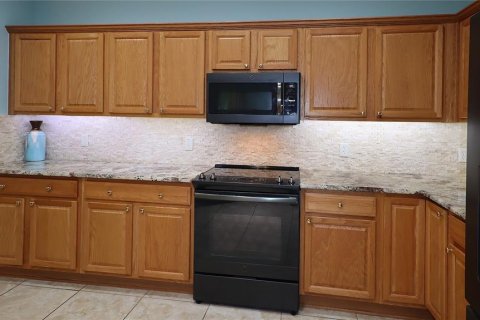 Casa en venta en Summerfield, Florida, 3 dormitorios, 224.17 m2 № 2284487 - foto 18