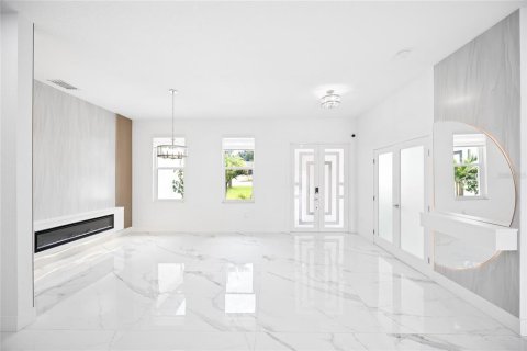 Villa ou maison à vendre à Orlando, Floride: 4 chambres, 212.84 m2 № 2321159 - photo 7