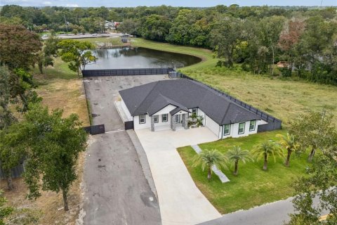 Villa ou maison à vendre à Orlando, Floride: 4 chambres, 212.84 m2 № 2321159 - photo 26