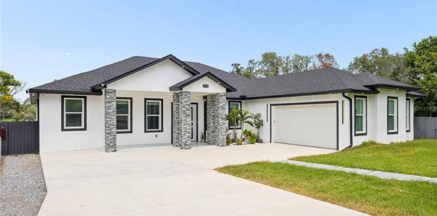 Villa ou maison à Orlando, Floride 4 chambres, 212.84 m2 № 2321159