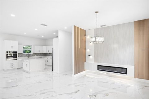 Villa ou maison à vendre à Orlando, Floride: 4 chambres, 212.84 m2 № 2321159 - photo 8