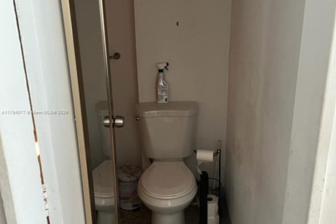 Condominio en venta en Miami, Florida, 2 dormitorios, 89.84 m2 № 1952005 - foto 6