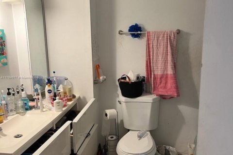 Condominio en venta en Miami, Florida, 2 dormitorios, 89.84 m2 № 1952005 - foto 3