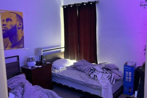 Condominio en venta en Miami, Florida, 2 dormitorios, 89.84 m2 № 1952005 - foto 4