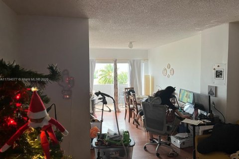 Condominio en venta en Miami, Florida, 2 dormitorios, 89.84 m2 № 1952005 - foto 7