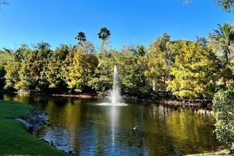 Купить кондоминиум в Плантация, Флорида 2 спальни, 98.2м2, № 1940226 - фото 8