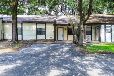 Villa ou maison à Temple Terrace, Floride 3 chambres, 124.95 m2 № 2304792