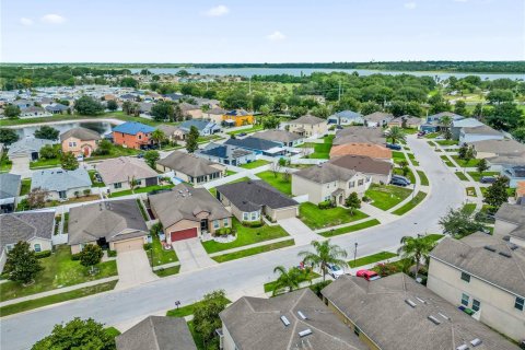 Casa en venta en Winter Haven, Florida, 3 dormitorios, 162.58 m2 № 2107961 - foto 24