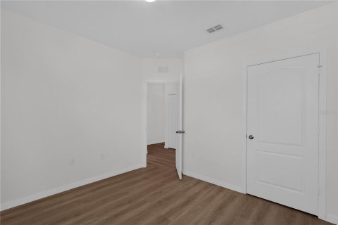 Casa en venta en Winter Haven, Florida, 3 dormitorios, 162.58 m2 № 2107961 - foto 15