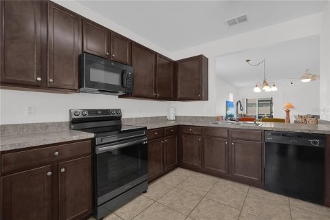 Casa en venta en Winter Haven, Florida, 3 dormitorios, 162.58 m2 № 2107961 - foto 9