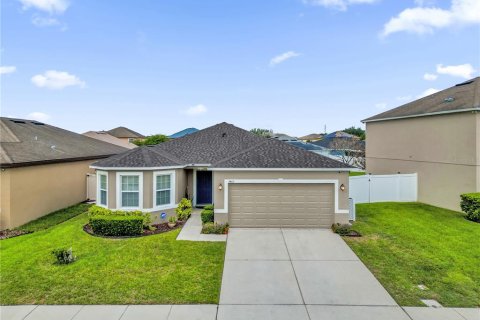 Casa en venta en Winter Haven, Florida, 3 dormitorios, 162.58 m2 № 2107961 - foto 2