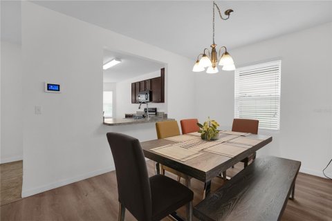 Casa en venta en Winter Haven, Florida, 3 dormitorios, 162.58 m2 № 2107961 - foto 8