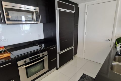 Condo in Miami, Florida, 3 bedrooms  № 2149249 - photo 20