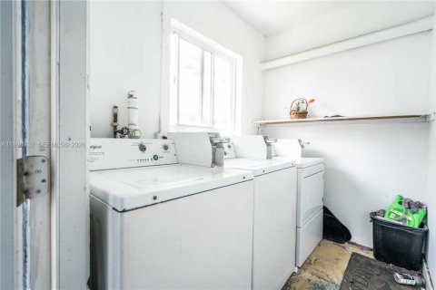 Apartamento en alquiler en Wilton Manors, Florida, 1 dormitorio, 51.1 m2 № 2067164 - foto 15