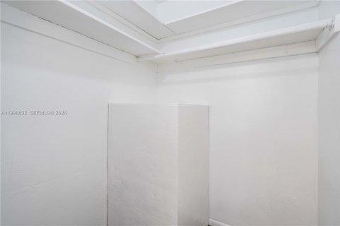 Apartamento en alquiler en Wilton Manors, Florida, 1 dormitorio, 51.1 m2 № 2067164 - foto 13