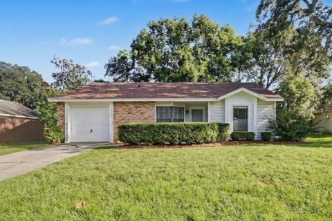 Villa ou maison à Deltona, Floride 2 chambres, 80.82 m2 № 2367200