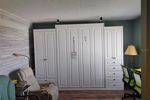 Condo in New Smyrna Beach, Florida, 1 bedroom  № 1626571 - photo 6