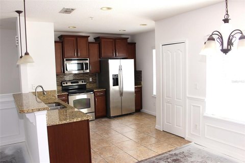 Townhouse in Winter Springs, Florida 2 bedrooms, 100.8 sq.m. № 2098728 - photo 22