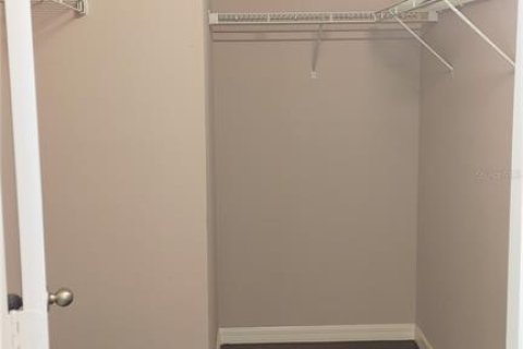 Townhouse in Winter Springs, Florida 2 bedrooms, 100.8 sq.m. № 2098728 - photo 25