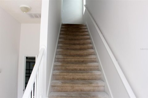 Townhouse in Winter Springs, Florida 2 bedrooms, 100.8 sq.m. № 2098728 - photo 7